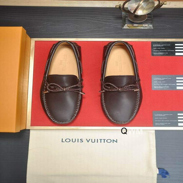 Picture of Louis Vuitton Shoes _SKULVsz38-45WM061313249